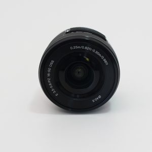 Lente Sony SELP1650 - E PZ 16-50 mm F3.5-5.6 OSS